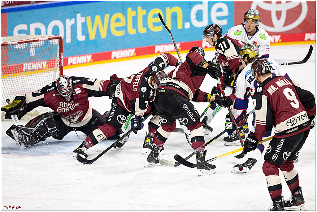 PENNY DEL;  Koelner Haie - Eisbaeren Berlin; Koeln, 10.03.2021